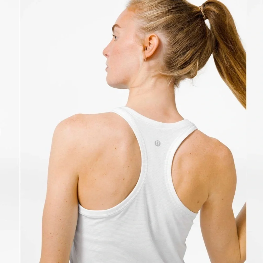 lululemon athletica excellent size